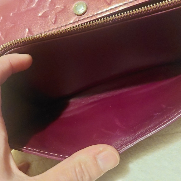 Louis Vuitton wallet on chain - Picture 5 of 12